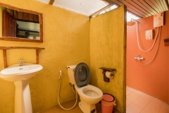 Bungalow-bathroom3web